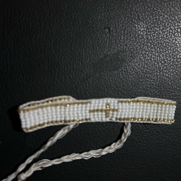 White and gold cross bracelets - Picture 3 of 4